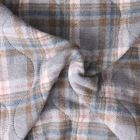Tissu Matelassé Ciarra tout doux  envers doudoune carreaux Roses et Bleus sur fond Gris
