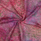 Tissu Batik de Viscose Ethnique sur fond Rose fuchsia