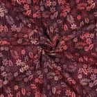 Tissu Batik de Viscose fleurs et feuilles sur fond Prune