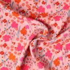 Tissu Ecovero Jardin Mystique fleurs Roses sur fond Pêche