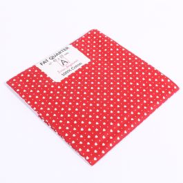 Lot De 3 Coupons De Tissu Coton - Motif Fleurs Et Cœurs Vert - Fabriqué En France - Neuf
