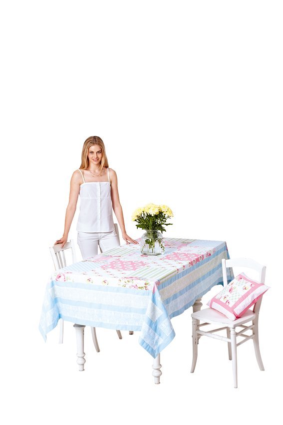 Patron Burda 6823 Coussin, nappe, set de table en patchwork