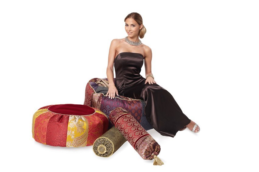 Patron Burda 6881 Coussins et pouf