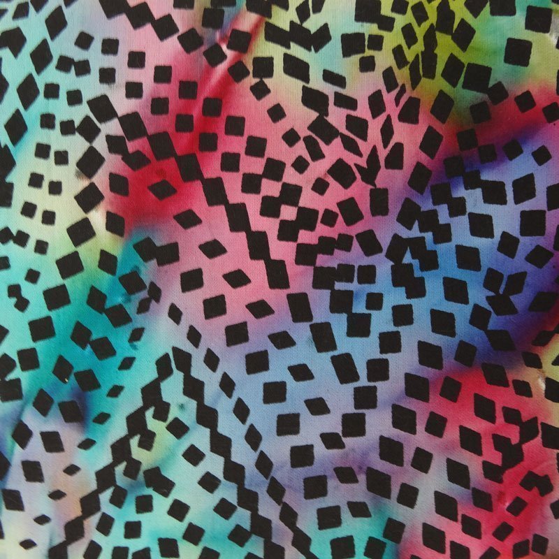 Tissu Batik Multicolore Carrés Noirs