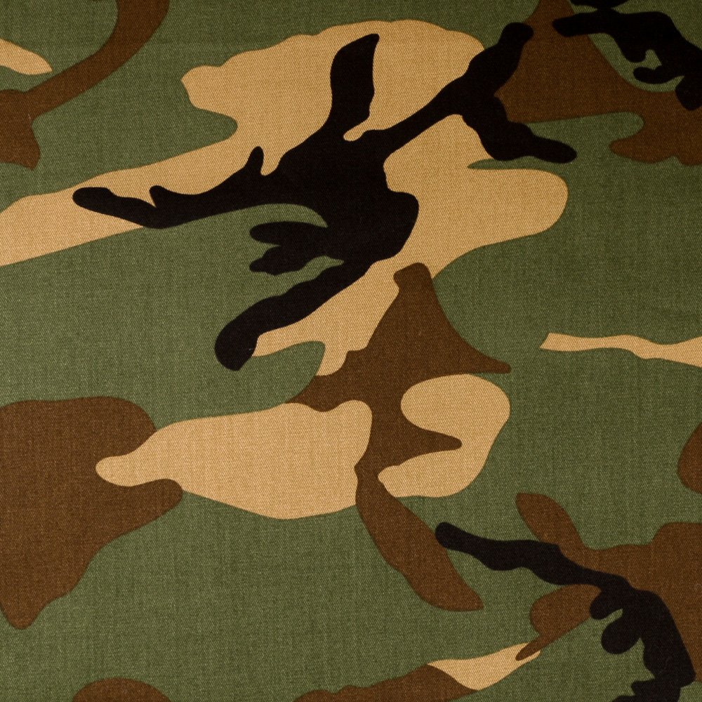 Tissu Gabardine imprimée Camouflage Kaki