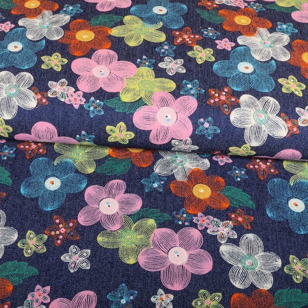 Tissu Chambray Fleurs Roses et vertes sur fond Bleu jean foncé