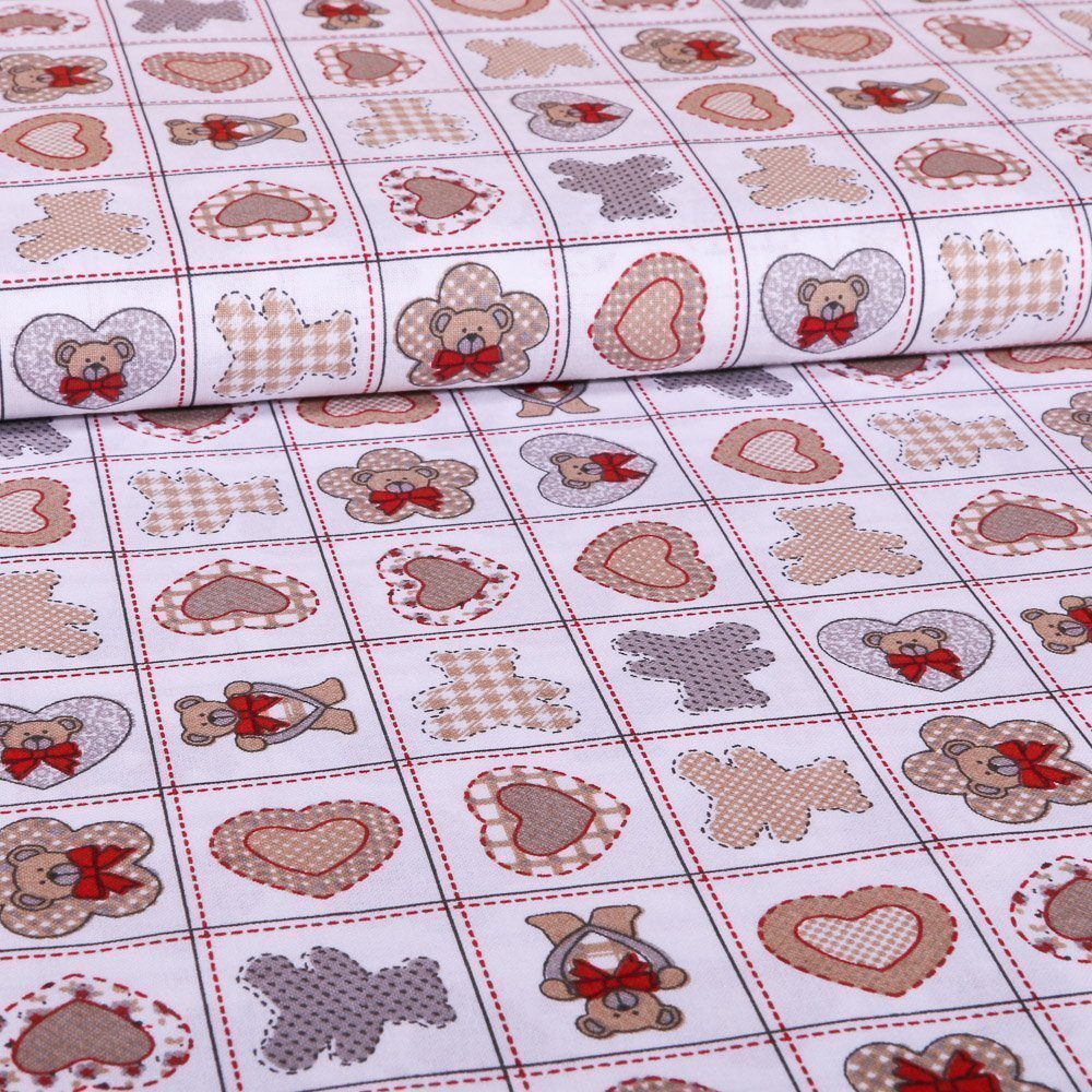 Tissu Coton imprimé Carrés Blancs Cœurs et Oursons Beige et Gris