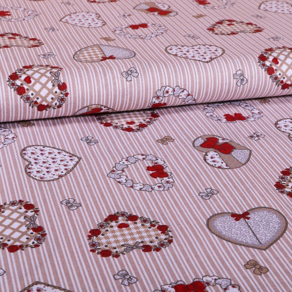 Tissu Coton imprimé Rayures Cœurs Marron glacé et Rouges