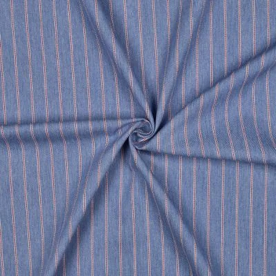 Tissu Jeans Denim Alix Rayures fines bordeaux sur fond Bleu - Par 10 cm