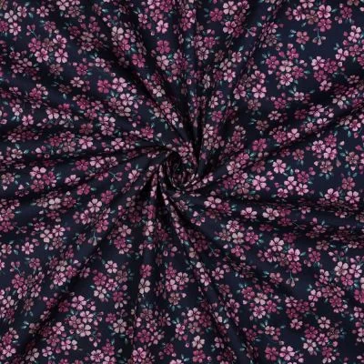 Tissu Popeline de Coton digital Shania floraison printanière sur fond Bleu marine - Par 10 cm