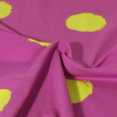 Tissu Jersey Coton Géométrique sur fond Prune - Par 10 cm