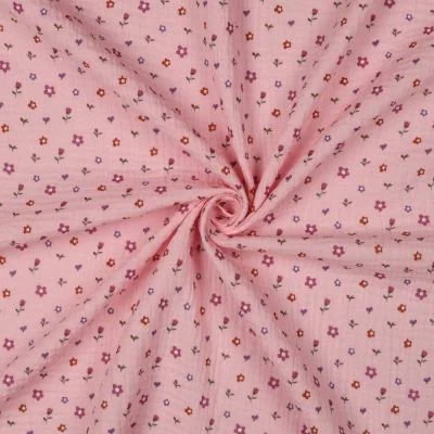 Tissu Double gaze de Coton digital petites fleurs Rouges sur fond Rose clair - Par 10 cm