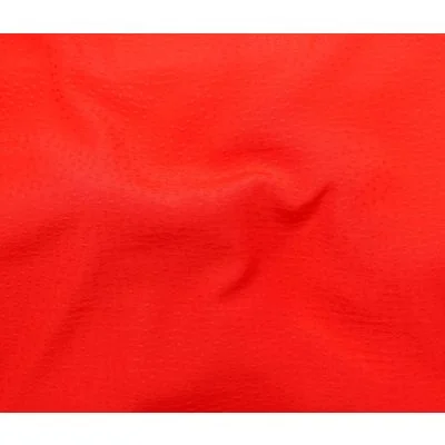 Tissu Viscose Rajah sur fond Rouge - Par 10 cm