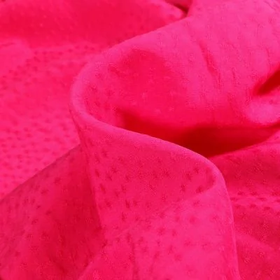 Tissu Viscose Rajah sur fond Rose fuchsia - Par 10 cm