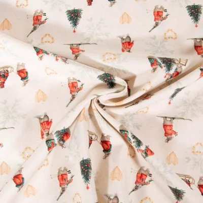 Tissu Coton imprimé Lapin de Noël sur fond Ecru - Par 10 cm