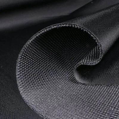 Tissu Résille matelassé mesh 3D Noir - Par 10 cm