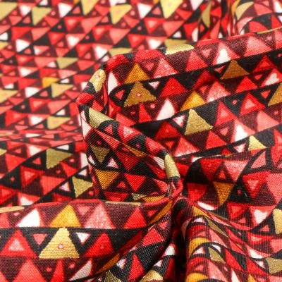 Tissu Gustav Klimt Triangles  rouge sur fond Noir - Par 10 cm
