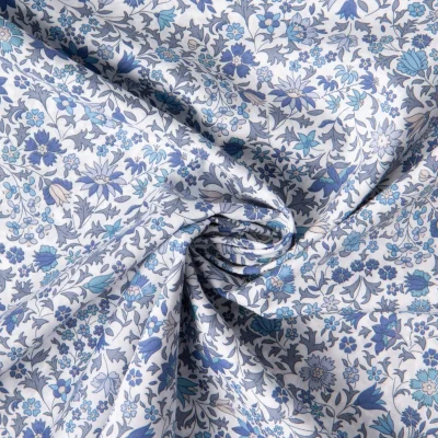 Tissu Liberty of London Library Edit II Bleu sur fond Blanc - Par 10 cm