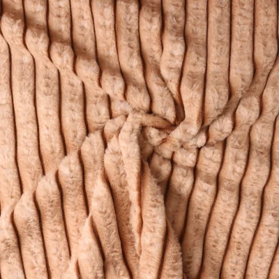 Tissu Fausse fourrure côtelé Ophélia sur fond Beige nougat - Par 10 cm
