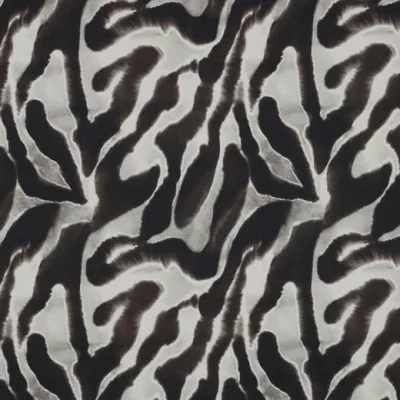 Tissu Softshell Peau de bête sur fond Noir - Par 10 cm
