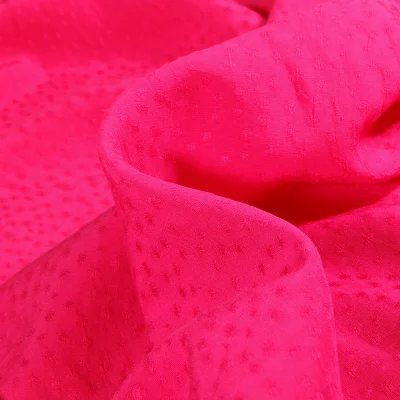 Tissu Viscose Rajah sur fond Rose fuchsia - Par 10 cm