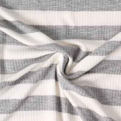 Tissu Jersey Viscose cotêlé Oréane rayures Grises sur fond Blanc - Par 10 cm