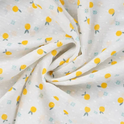 Tissu Voile de Coton Plumetis digital Appoline sur fond Blanc cassé - Par 10 cm