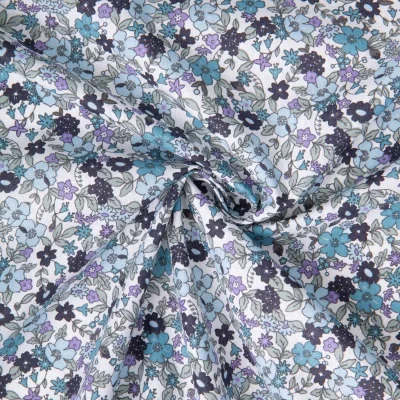 Tissu Coton imprimé Arty Agatha fleuris Bleu sur fond Blanc - Par 10 cm