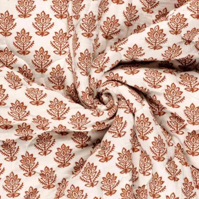 Tissu Matelassé Coton réversible floral Sundar sur fond Ecru - Par 10 cm