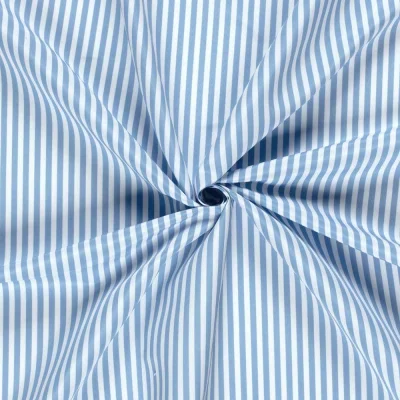 Tissu Short de bain déperlant recyclé Rayé Bleu ciel sur fond Blanc - Par 10 cm