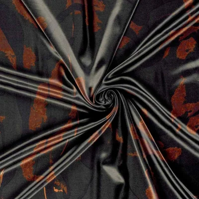 Tissu Satin imprimé Zeyna camouflage artistique Ocre sur fond Noir - Par 10 cm