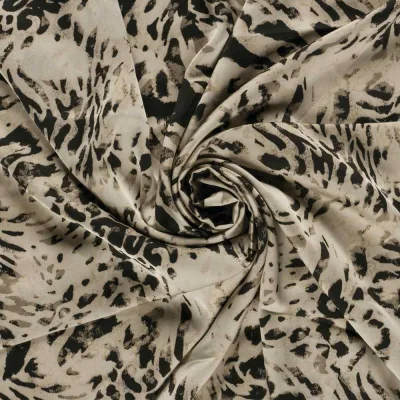 Tissu Satin Duchesse Isolde motif fauve sur fond Beige - Par 10 cm