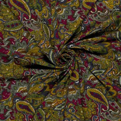 Tissu Jersey viscose imprimé motifs cachemire sur fond Bordeaux - Par 10 cm