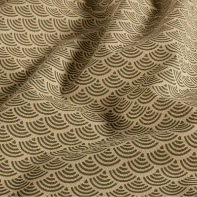 Tissu Coton imprimé Miyu éventails Vert olive sur fond Beige - Par 10 cm