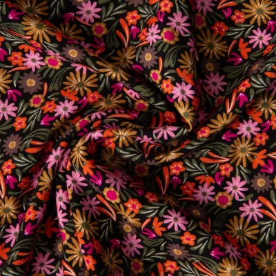 Tissu Viscose imprimé Arty Samfa sur fond Noir - Par 10 cm