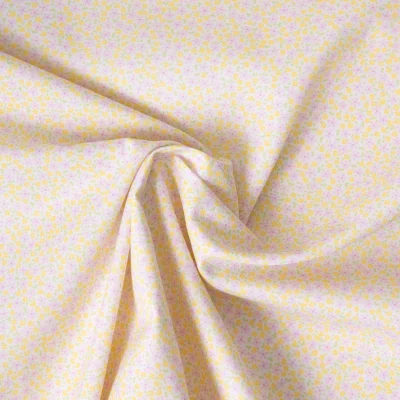 Tissu Popeline de Coton légère Tapis floral rose pastel, jaune pastel et vert pistache clair sur fond Blanc cassé - Par 10 cm