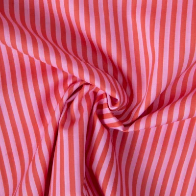 Tissu Batiste de Coton imprimé rayure Rouge 5 mm sur fond Rose - Par 10 cm