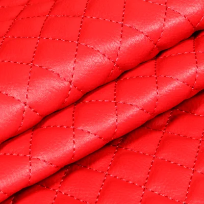 Tissu Simili cuir matelassé uni Chelsy Rouge - Par 10 cm