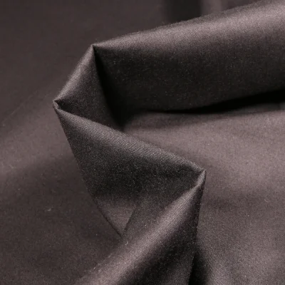 Tissu Popeline de coton mercerisé uni Elise Noir - Par 10 cm