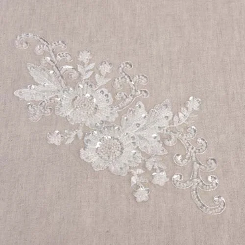 Ecusson à coudre Perles Mariage n°2 Blanc