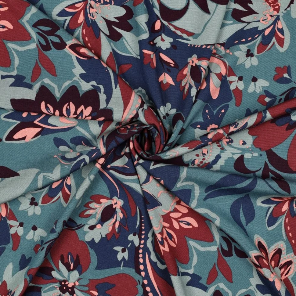 Tissu Viscose élasthanne stretch Grandes fleurs Noir et Bordeaux sur fond Bleu ancien