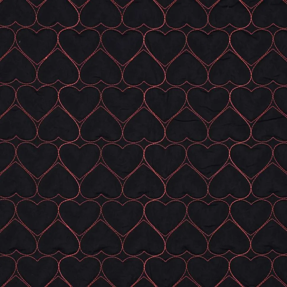 Tissu Doudoune matelassé Sofia coeurs roses sur fond Noir