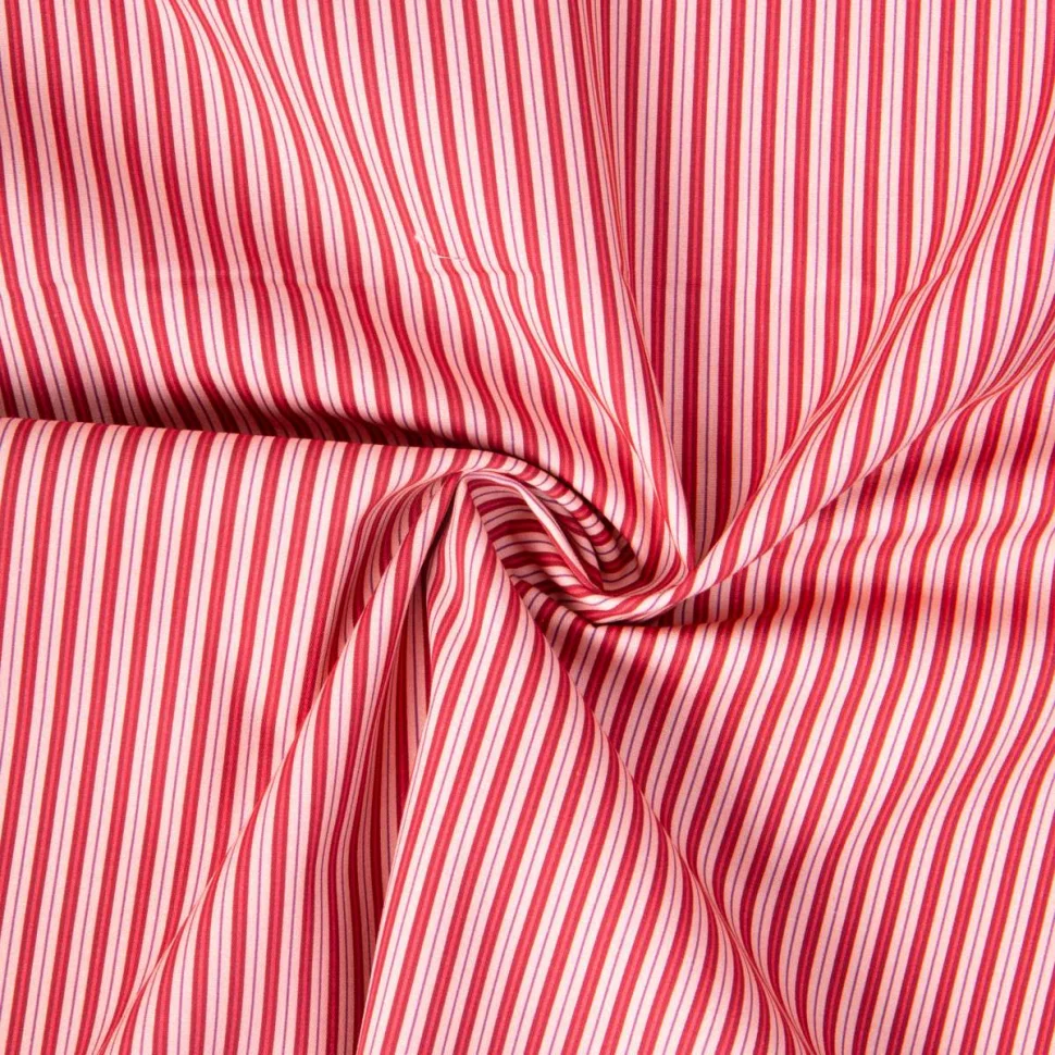 Tissu Popeline de Coton Rayures fines Rouge sur fond Rose