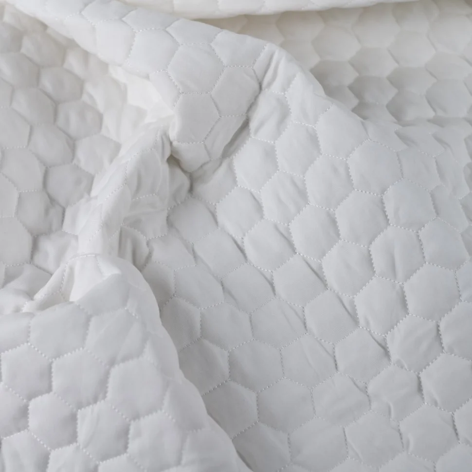 Tissu Coton Sergé Matelassé réversible uni Blanc cassé