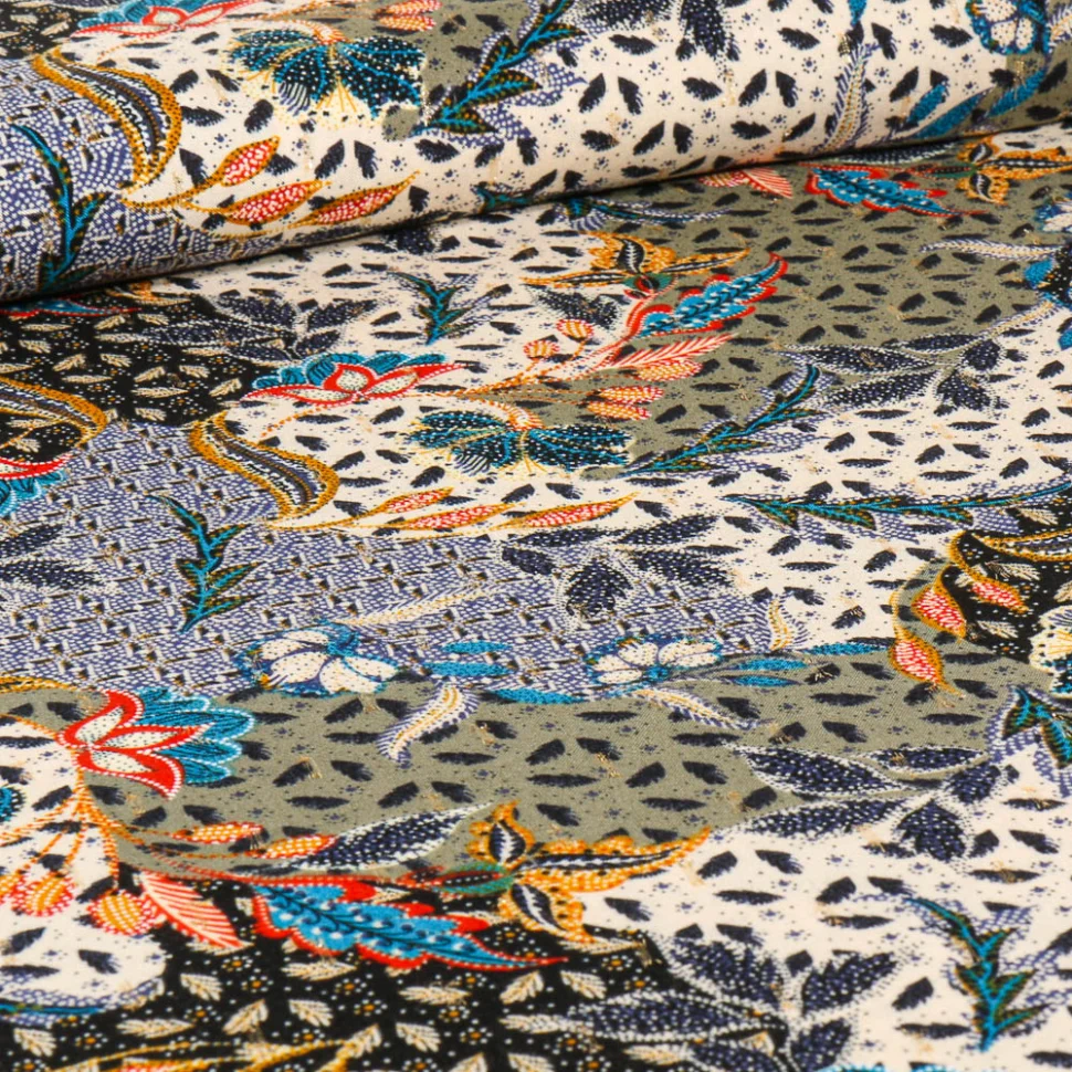 Tissu Viscose lurex Chally Ryz sur fond Ecru