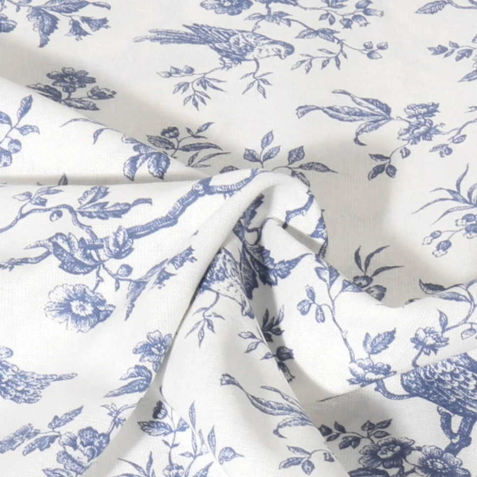 Tissu Coton imprimé Inspiration Jouy bird  bleu sur fond Blanc cassé