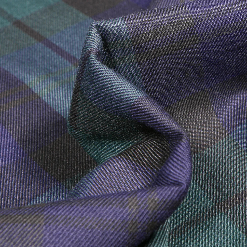 Tissu Tartan Ecossais  Harold sur fond Bleu nuit