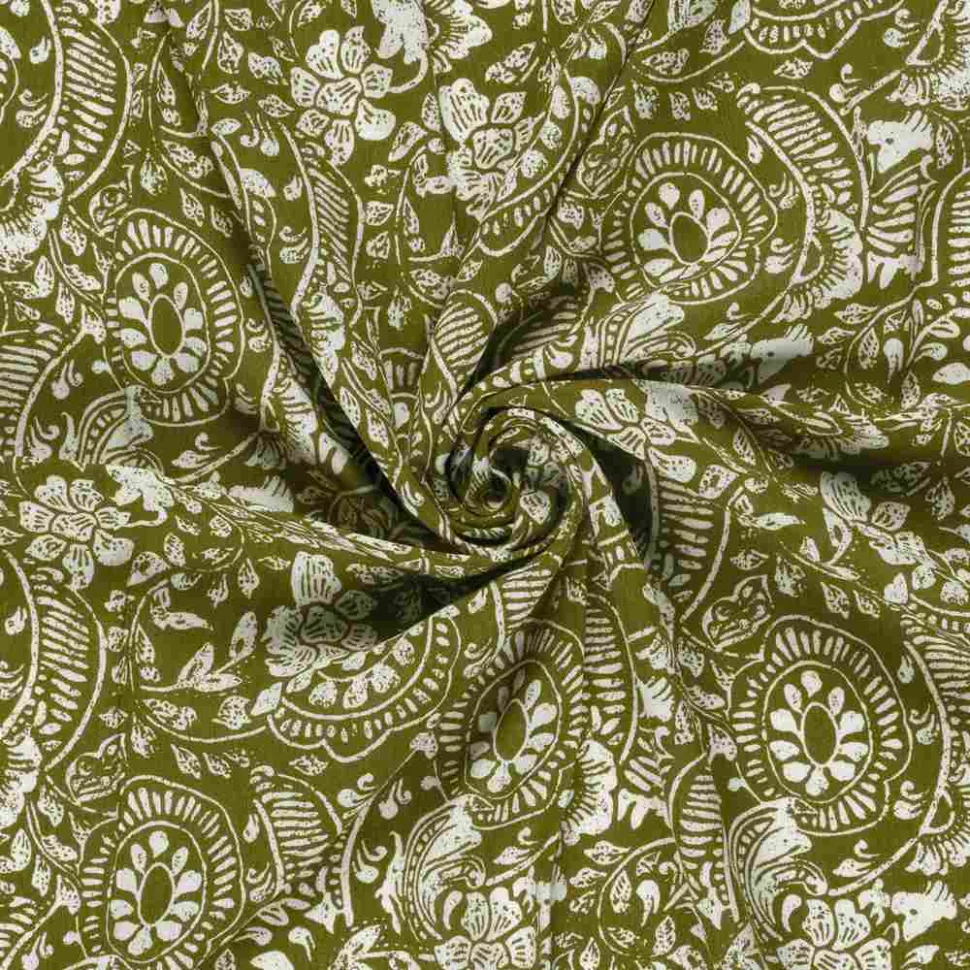 Tissu Crêpe de Viscose Noura ethnique végétal sur fond Vert kaki