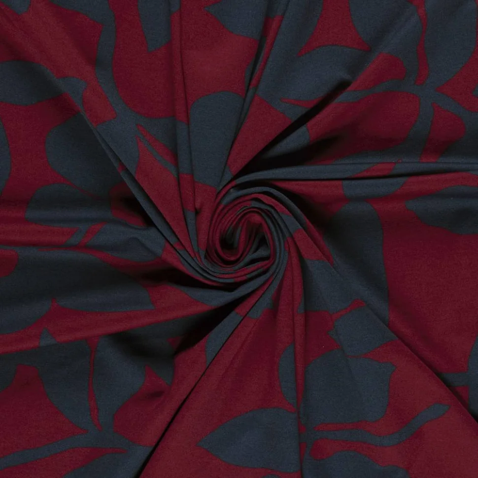Tissu Jersey Milano imprimé motifs Fleurs bleu marine sur fond Bordeaux