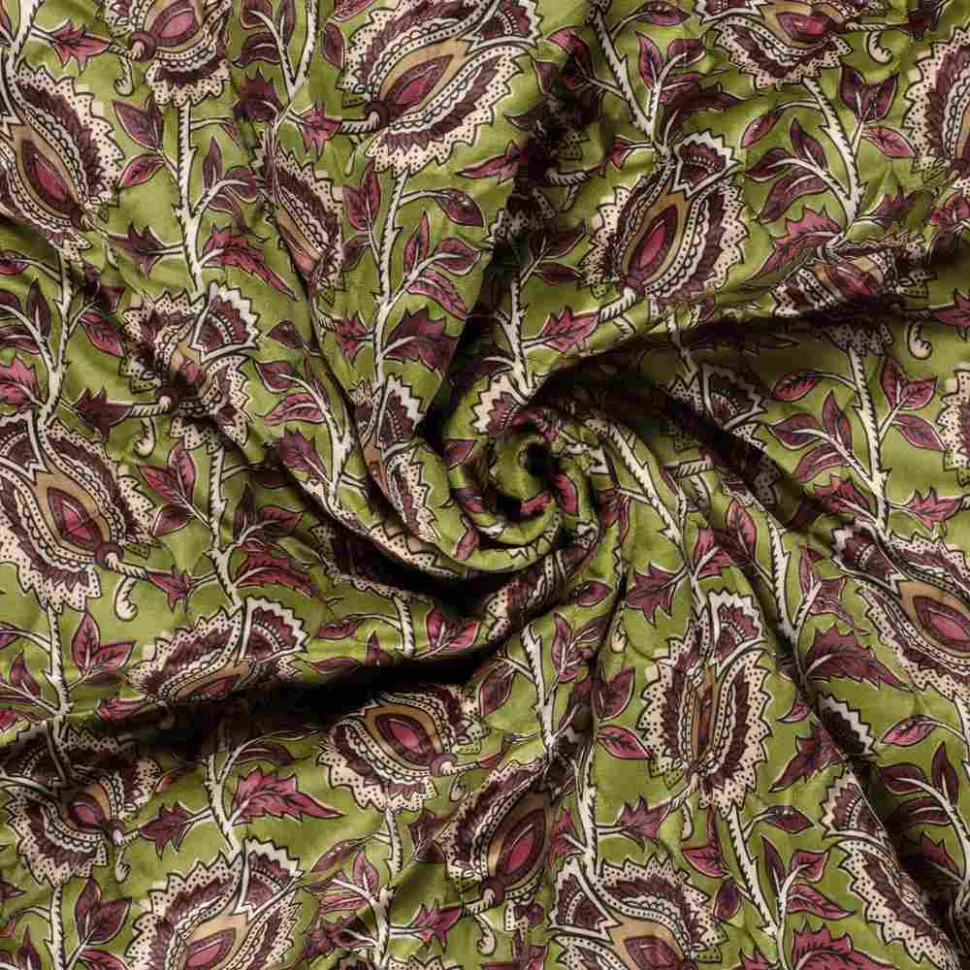 Tissu matelassé imprimé envers uni  Fleuris sur fond Vert